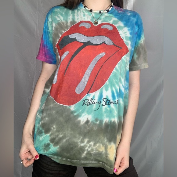 the Rolling Stones Tops - Rolling Stones ‘89 Tie Dye Classic Logo Shirt 100% cotton Made In Honduras Sz M